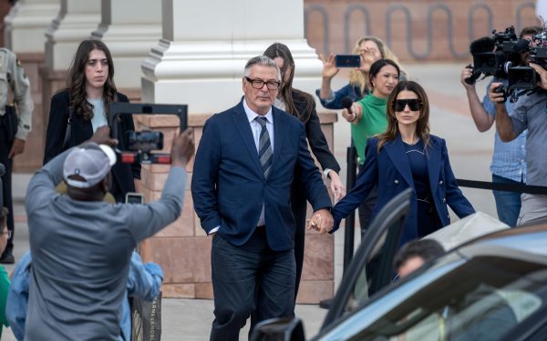 Procesul lui Alec Baldwin, despre tragedia de pe platoul westernului Rust, va începe