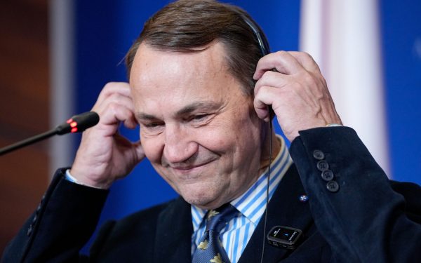 Ucraina și Moldova, blocate la UE: Polonia schimbă tabăra!