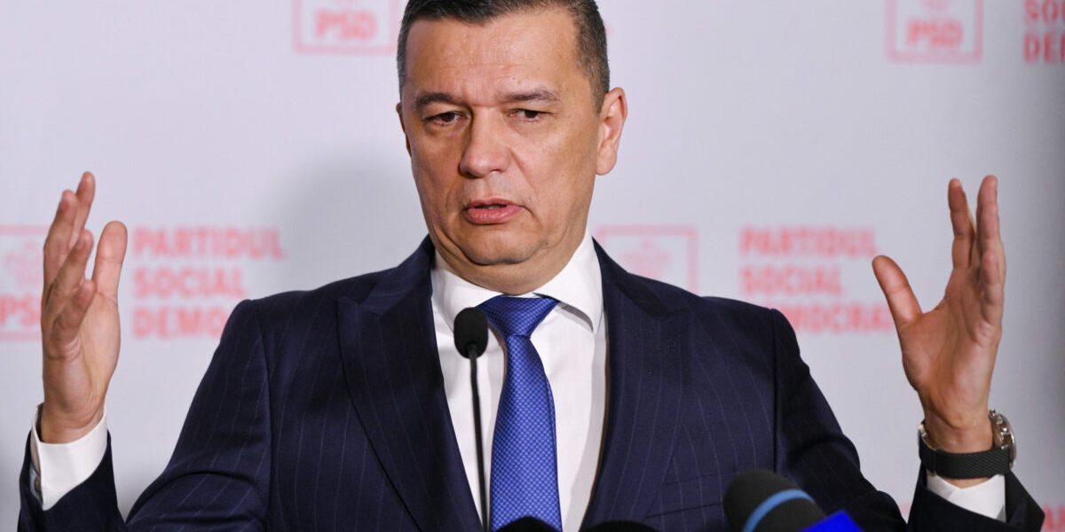 Grindeanu, replică acidă la USR: „Sunteți puri, din spuma mării”