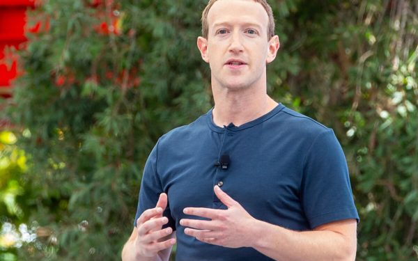 Meta: Angajații pot „vorbi” cu Mark Zuckerberg, dar… e o clonă digitală!