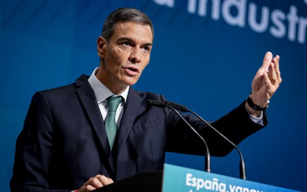 Social media, arma secretă care subminează Europa, avertizează un lider