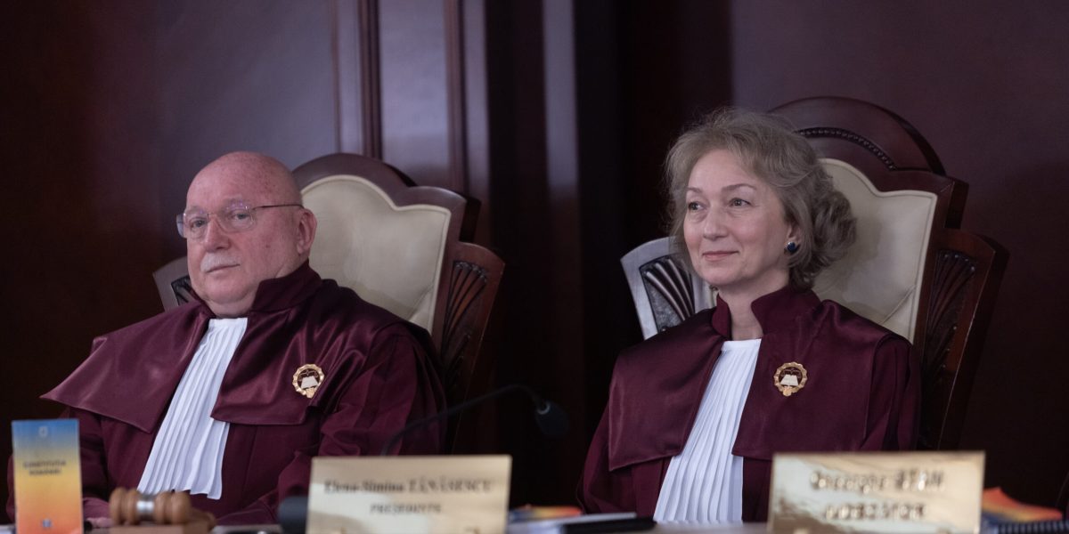 Vulnerabilitățile democrației, dezvăluirea Președintei CCR: „Pericolul vine din interior”