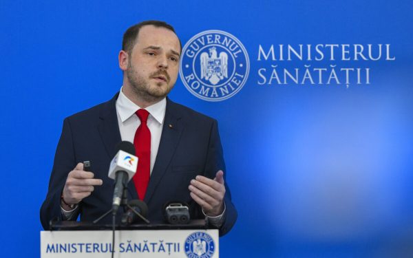 Rogobete, la Washington: Întâlnire cu Pfizer, pe fondul crizei sanitare