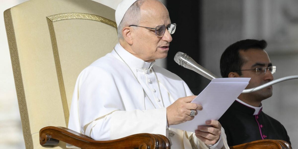 Trump, atac dur la adresa Papei: Politica externă, un dezastru