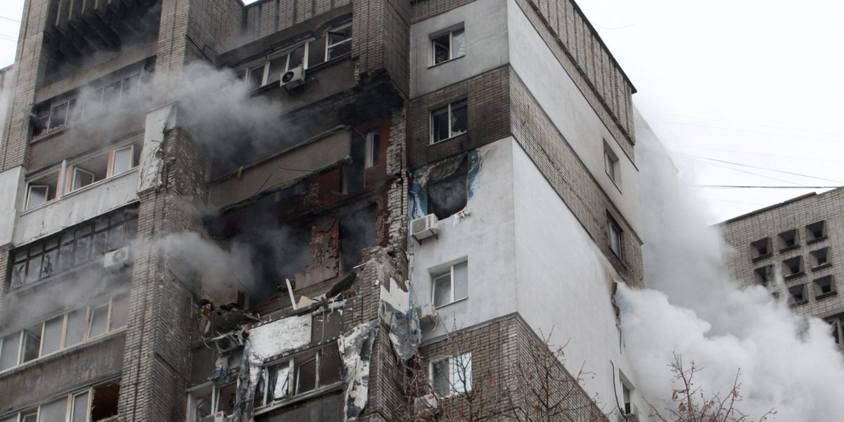 Șase morți și zeci de răniți după atacurile RUSIEI cu rachete în Ucraina