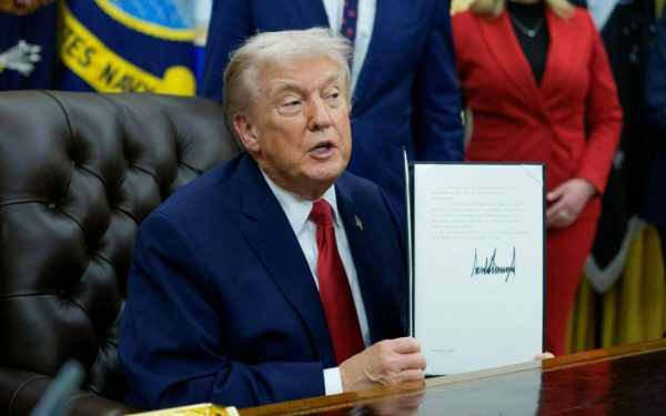 Televiziunea iraniană, despre Donald Trump: „Retragere umilitoare”