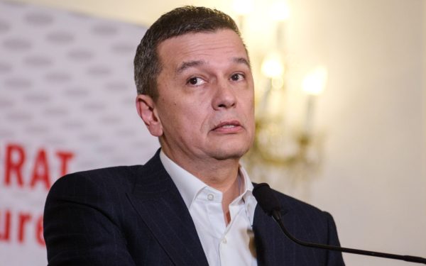 Rezultate tensionate în partidul social-democrat: dezbateri interne despre ieșirea de la guvernare Partidul Social Democrat se află în plin proces de introspecție și dezbateri aprinse, pe fondul unor tensiuni interne crescute privind direcția politică viitoare