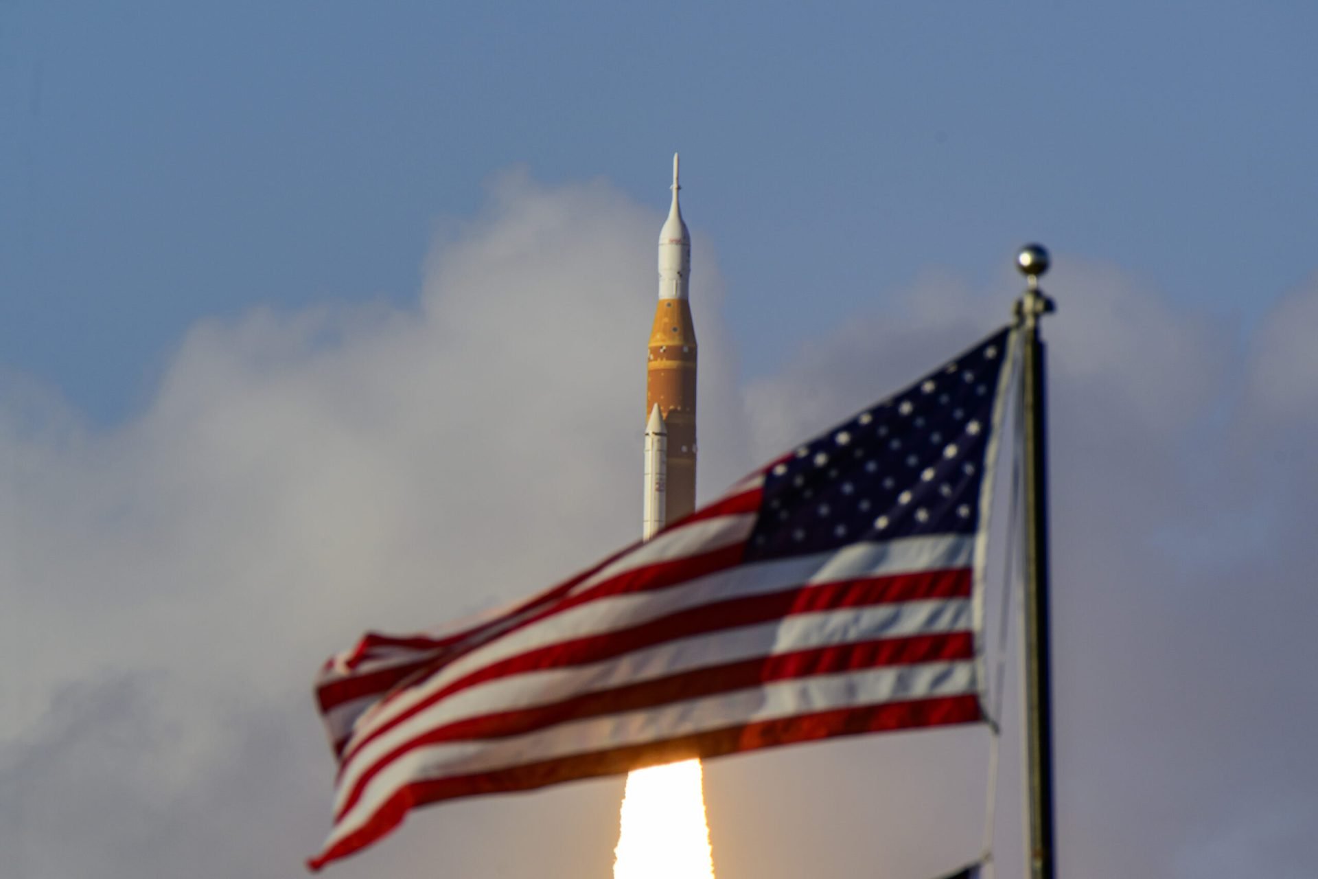 Deceniul în care Omenirea a pășit pe Lună a marcat un moment culminant al explorării spațiale, însă interesul pentru astfel de misiuni a scăzut rapid după succesul programului Apollo