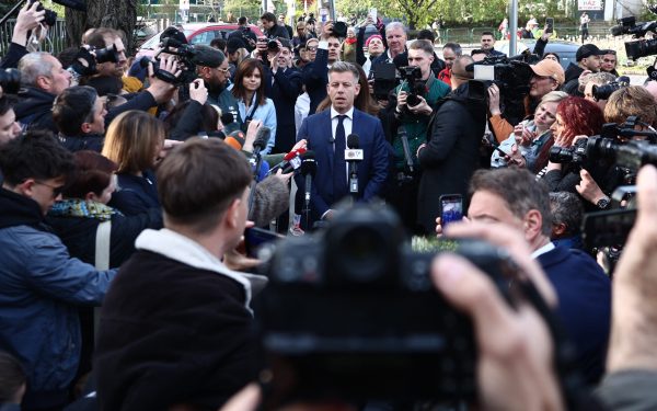 Bolojan reacționează după alegerile din Ungaria: Mesaj pentru Magyar pe X