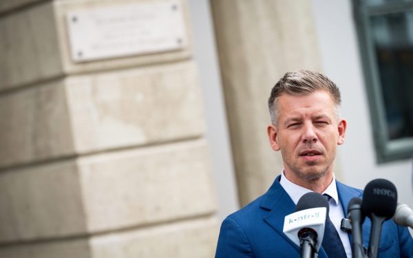 Ungar: Premierul vrea ajutorul Poloniei pentru relațiile cu UE
