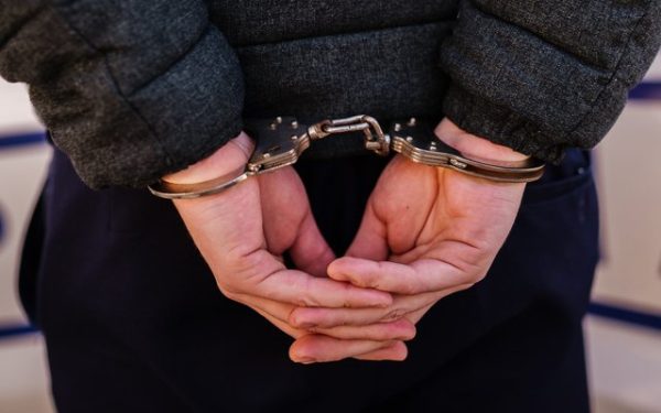 Ilfov: Tânăr reținut după ce a înjunghiat un bărbat la Chiajna