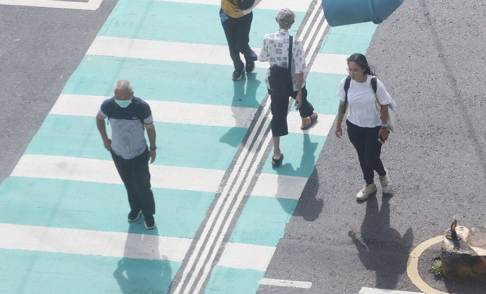 Temperaturi în creștere și vreme instabilă în Taiwan, cu așteptări de ploi și furtuni Meteorologii din Taiwan avertizează că, în zilele următoare, insula va resimți o creștere a temperaturilor, urmată de o instabilitate atmosferică accentuată