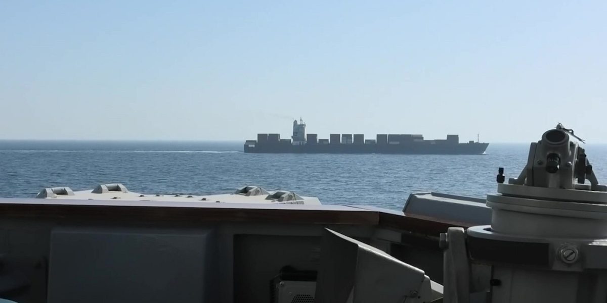 Arestare ULUITOARE: Ce transporta nava IRANIANĂ interceptată de SUA? Surse externe dezvăluie