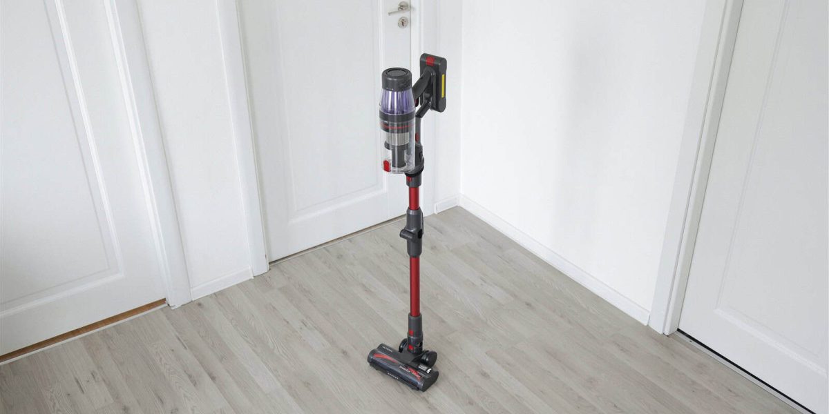 U16 Flex de la Ultenic: Aspirator vertical care te mișcă, dar nu impresionează