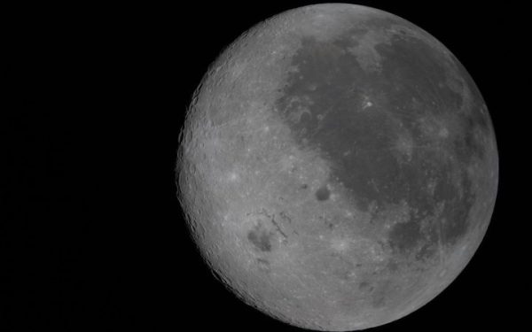 O eclipsă solară parțială va putea fi vizualizată în această seară de către echipajul misiunii Artemis II, aflat la bordul rachetei Orion, în timpul unei călătorii în spațiu