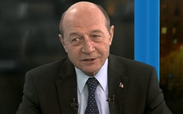 Traian Băsescu, fostul președinte al României, a exprimat părerea că un război deschis între SUA și Iran ar fi imposibil de câștigat fără o intervenție masivă militară, estimată la circa un milion de soldați americani