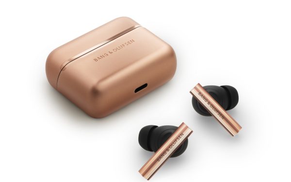 Beo Grace, căștile de lux B&O, în nuanța Honey Tone: Prețul, pe măsură