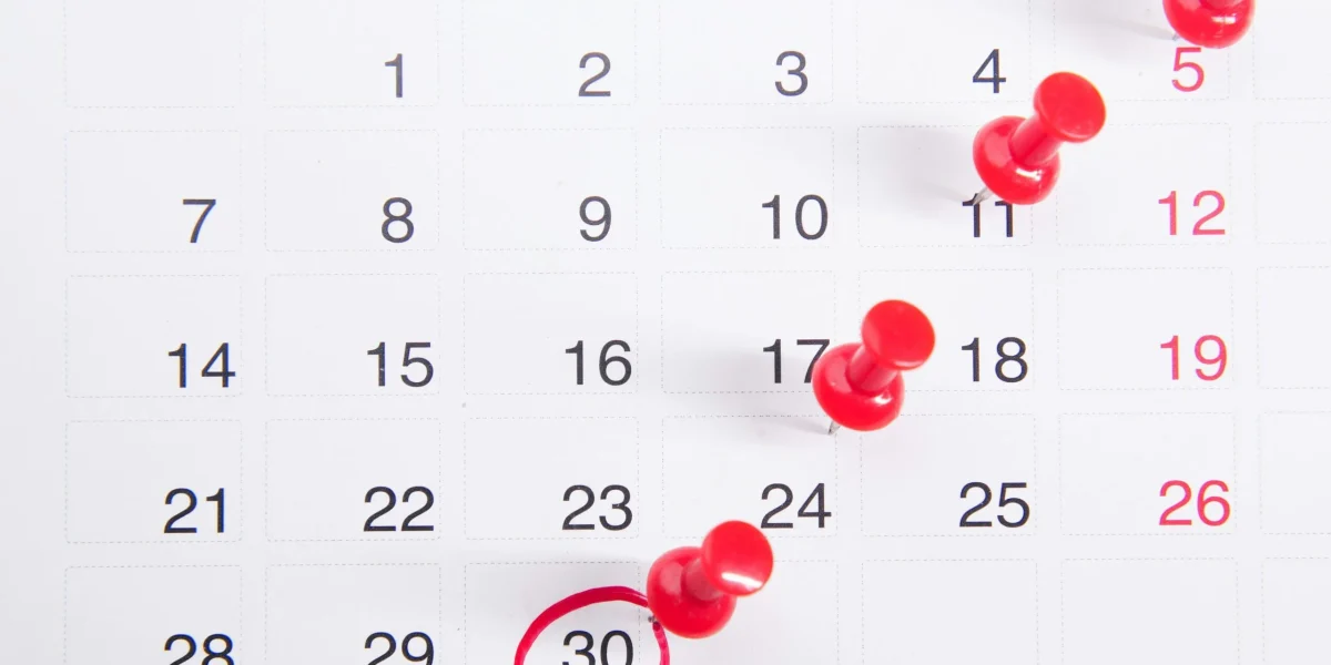 Românii, mai mult timp liber? O nouă zi liberă LEGALĂ, pe CALENDARUL din România