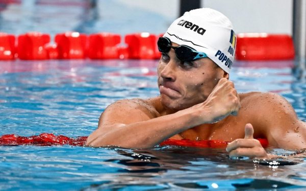 Camelia Potec, președintele Federației Române de Natație, a confirmat că decizia de a nu-l înscrie pe David Popovici în proba de 50 metri liber a fost una tactică, luată de comun acord cu antrenorii sportivului