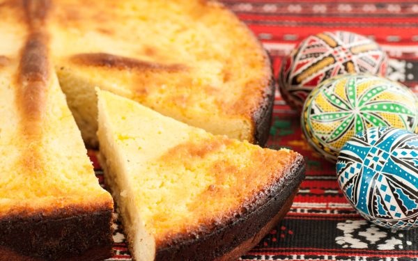 Cât rezistă, de fapt, pasca de Paște? Data limită, fixă!