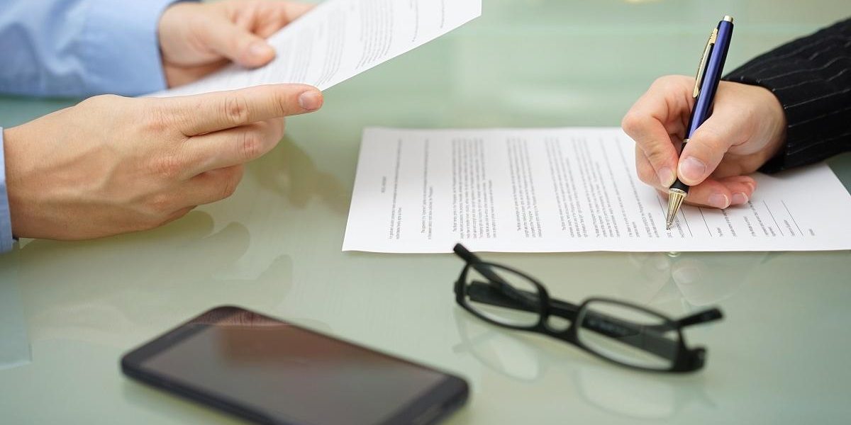 Companiile care dau faliment, tot mai puține la început de an în România