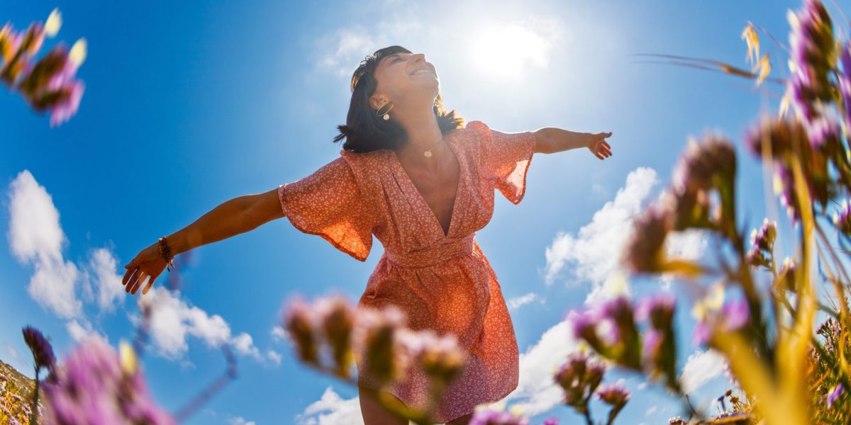 Primăvara, un nou început pentru minte: De ce este acest anotimp momentul optim pentru schimbare Primăvara nu aduce doar o schimbare a peisajului, ci și o resetare a creierului