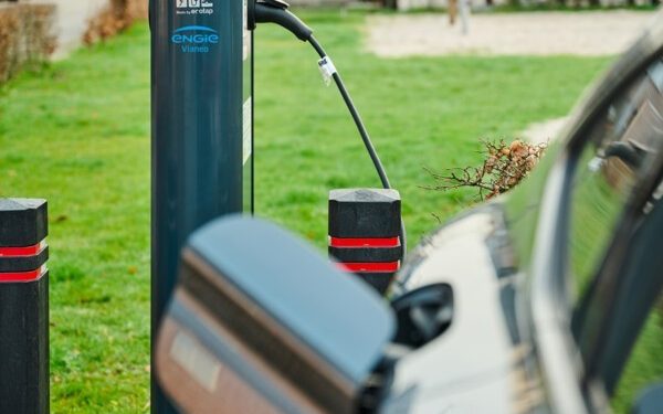Engie și Vianeo investesc masiv în infrastructura de încărcare electrică în Belgia