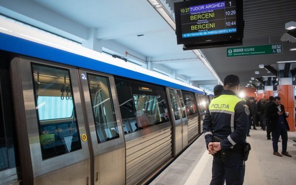 Prețul biletelor de metrou din București va suferi o majorare, după ce Consiliul de Administrație al Metrorex a aprobat propunerea de creștere a tarifelor
