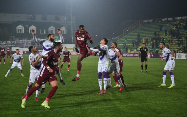 Argeș și CFR, duel strâns la pauză: 0-0!