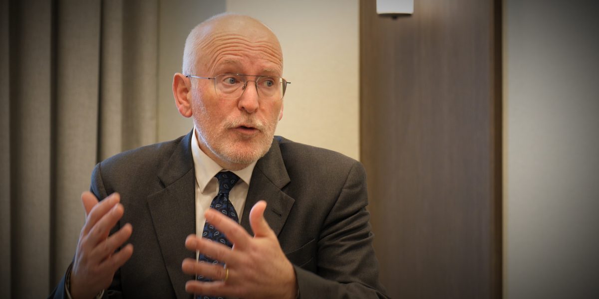 Timmermans, despre România: „M-am luptat cu Dragnea pentru justiție”