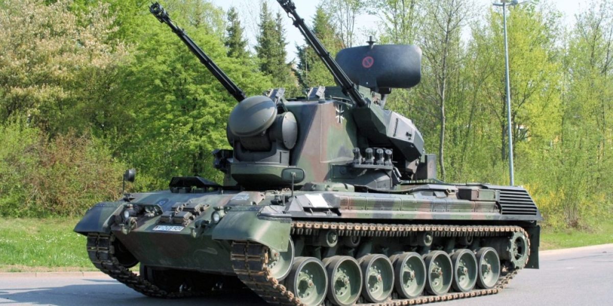 Germania, pe cale să se reorienteze: Industria auto, spre armament