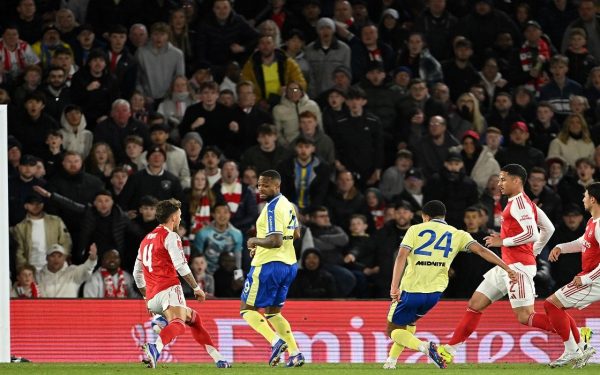 Arsenal, lider detașat în Premier League și favorite la cucerirea trofeului în UEFA Champions League, a fost eliminată surprinzător din Cupa Angliei de către Southampton, o echipă din Championship, rezultatul fiind o veste neașteptată pentru fanii londonezilor