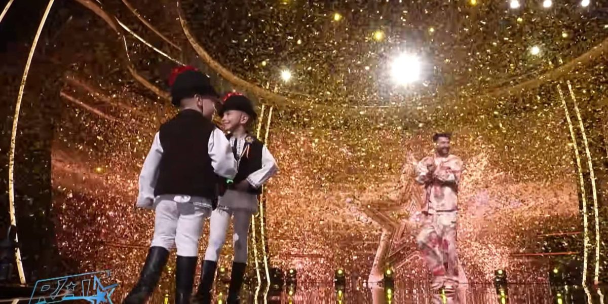 Doi frați din Alba au primit Golden Buzz la „Românii au talent”, în cadrul ediției recente, după o interpretare deosebit de emoționantă pe o melodie populară