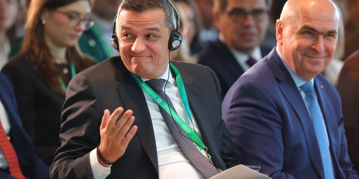 Presa străină: Decizia PSD aruncă România în instabilitate, riscând ratingul de credit