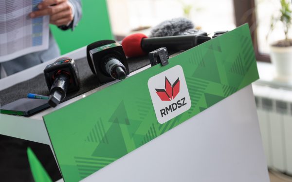 UDMR, decizie UNANIMĂ privind guvernarea Bolojan, cu Kelemen la Budapesta