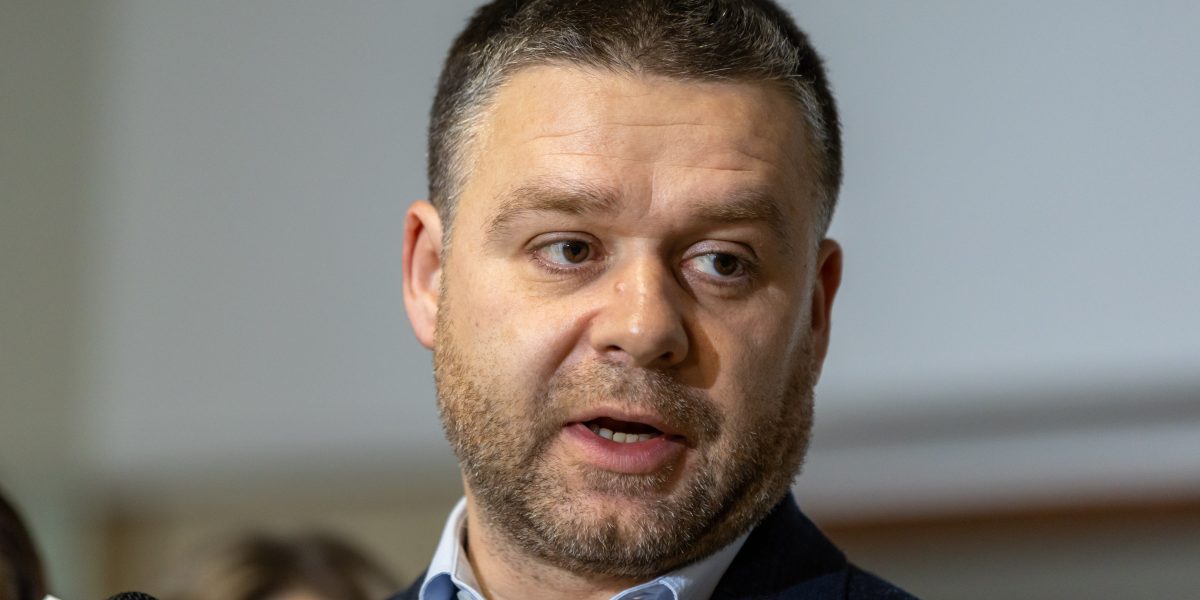 Ciucu, amenințări cu „război total” PSD: „Ați pariat greșit pe Bolojan!”