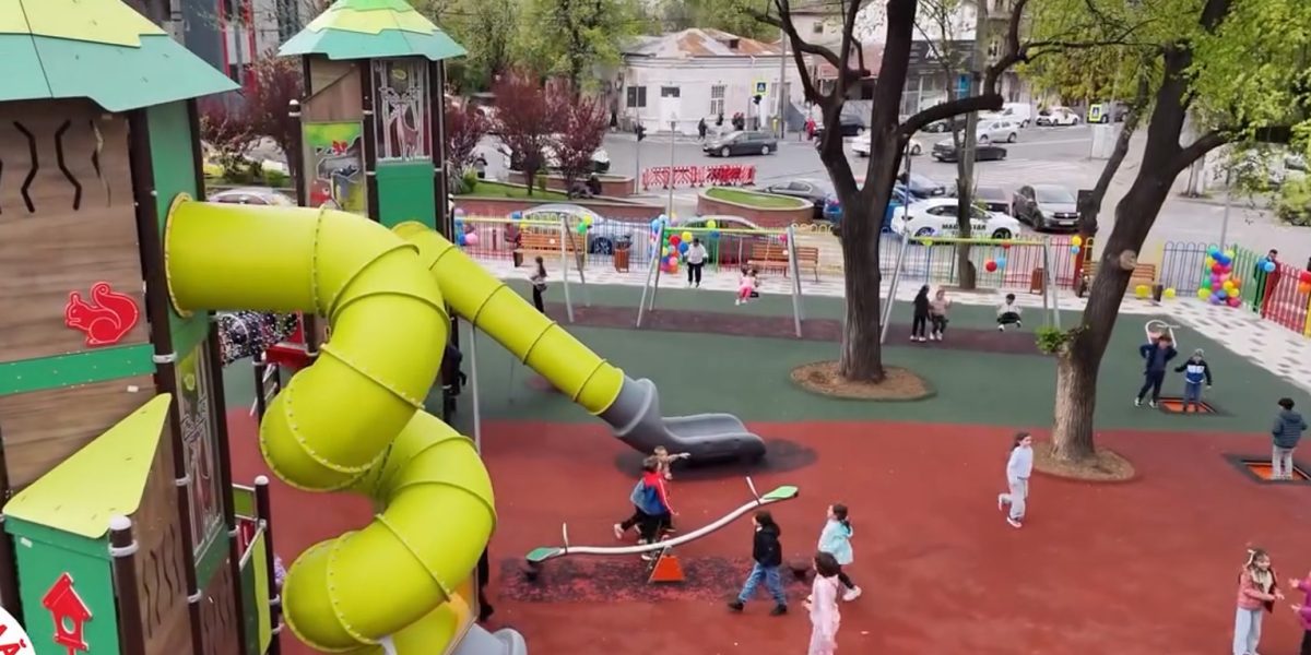 Sectorul 5, noi spații de joacă pentru copii: Reamenajare finalizată