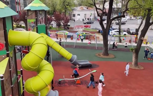 Sectorul 5, noi spații de joacă pentru copii: Reamenajare finalizată
