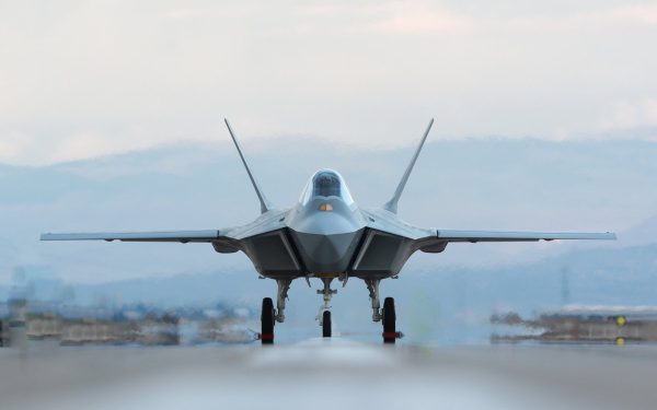 Canada, cu ochii pe avionul de luptă: Alianță cu Marea Britanie, Italia și Japonia?