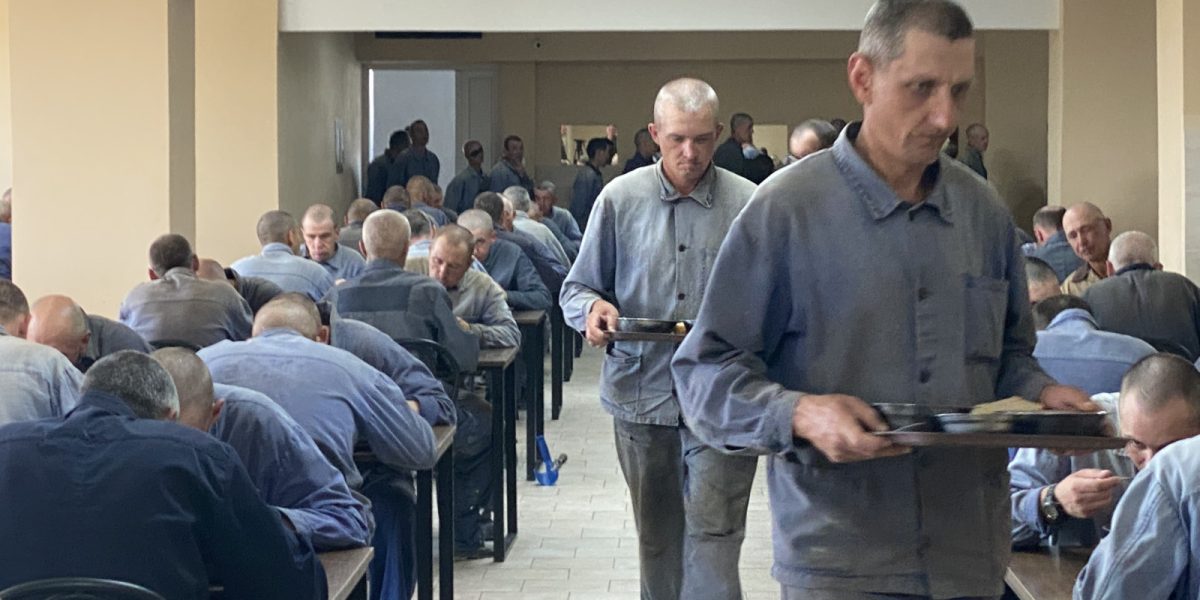 Schimb istoric: Rusia și Ucraina fac schimb de 175 de prizonieri