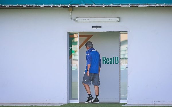 Betis: Din criză, doar prin victorie!