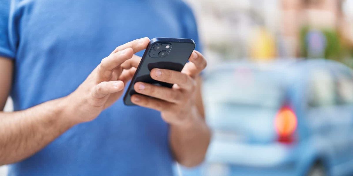 ChatGPT te ajută să găsești mașina perfectă pe Autovit: Iată cum funcționează