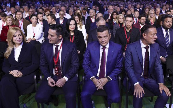 Bolojan, pe muchie de cuțit: PSD decide soarta primarului luni, ora 17