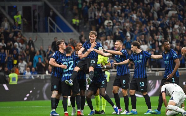 Inter SURCLASEAZĂ Cagliari, Chivu, tot mai aproape de SCUDETTO în Serie A