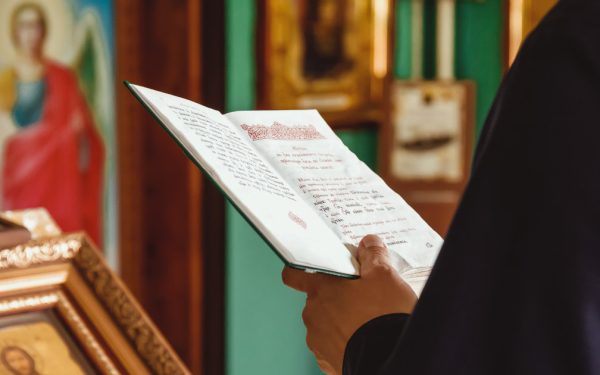 Ce rugăciune se citește de Paște? Semnificația versurilor rostite în 2026