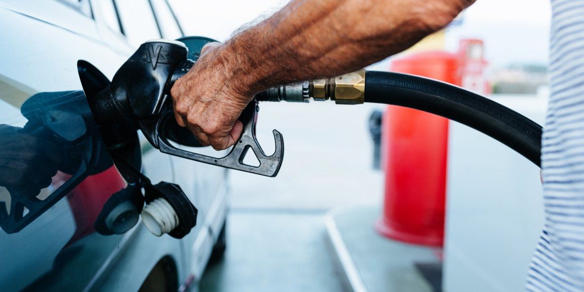 Prețurile carburanților nu vor reveni la nivelurile anterioare, chiar dacă Guvernul intervin cu măsuri de compensare, avertizează Ionuț Dumitru, consilier onorific al premierului, într-o intervenție exclusivă pentru Digi24