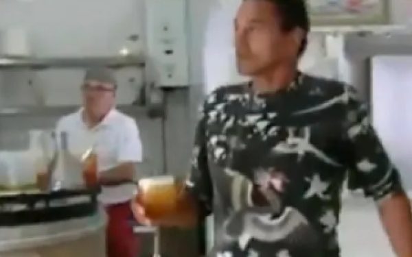 Accident șocant: Starul ajuns ospătar a pierdut un picior. ”Am vrut să mor”