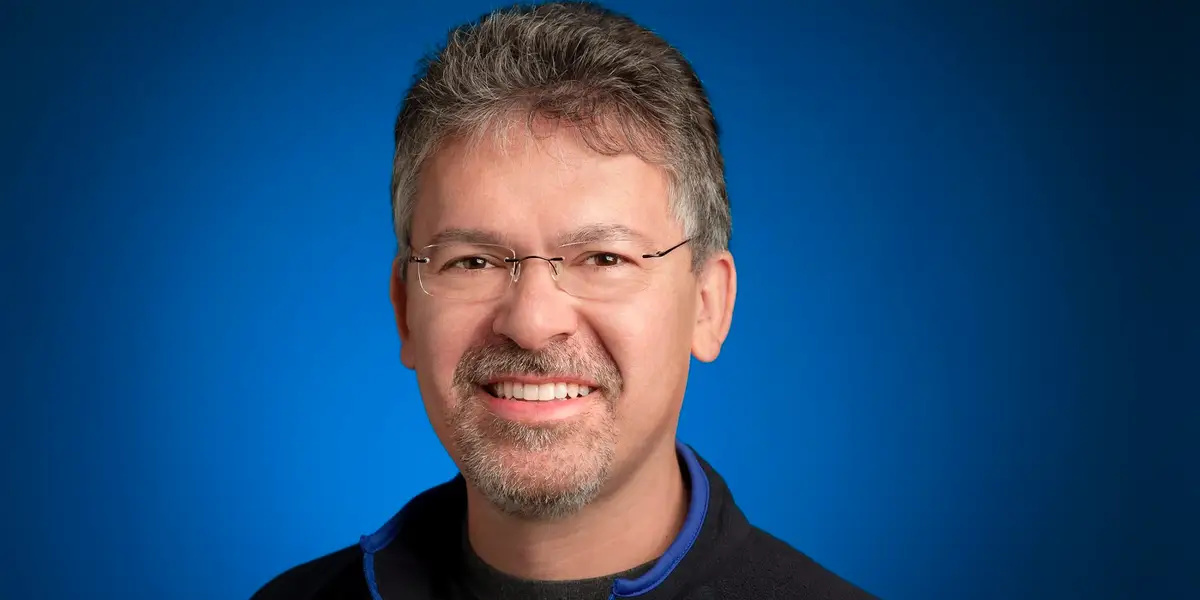 John Giannandrea, directorul AI Apple, pleacă: Lovitura pentru gigantul tech