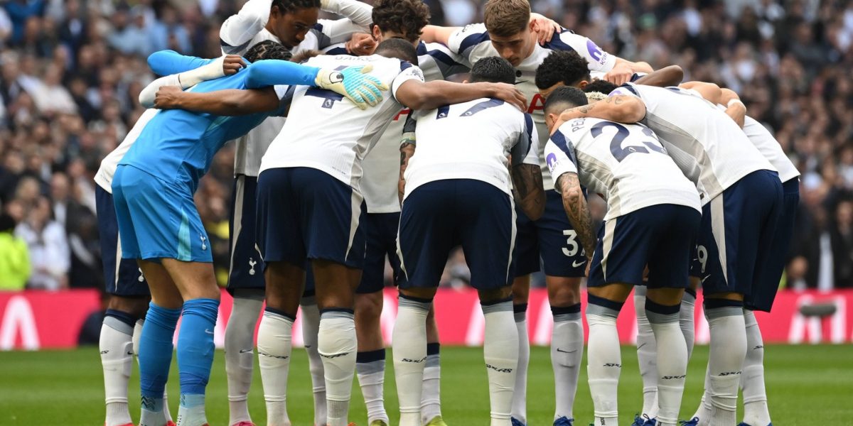 Tottenham, în zona retrogradării! Presiune uriașă pe Drăgușin