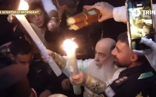 Sfânta Lumină de la Ierusalim, în România: Tradiția continuă